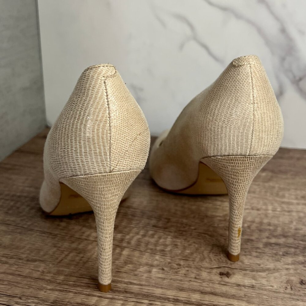 Marc Fisher Textured Pump Heel - Picture 5 of 9